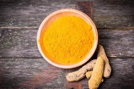 Curcuma effetti collaterali
